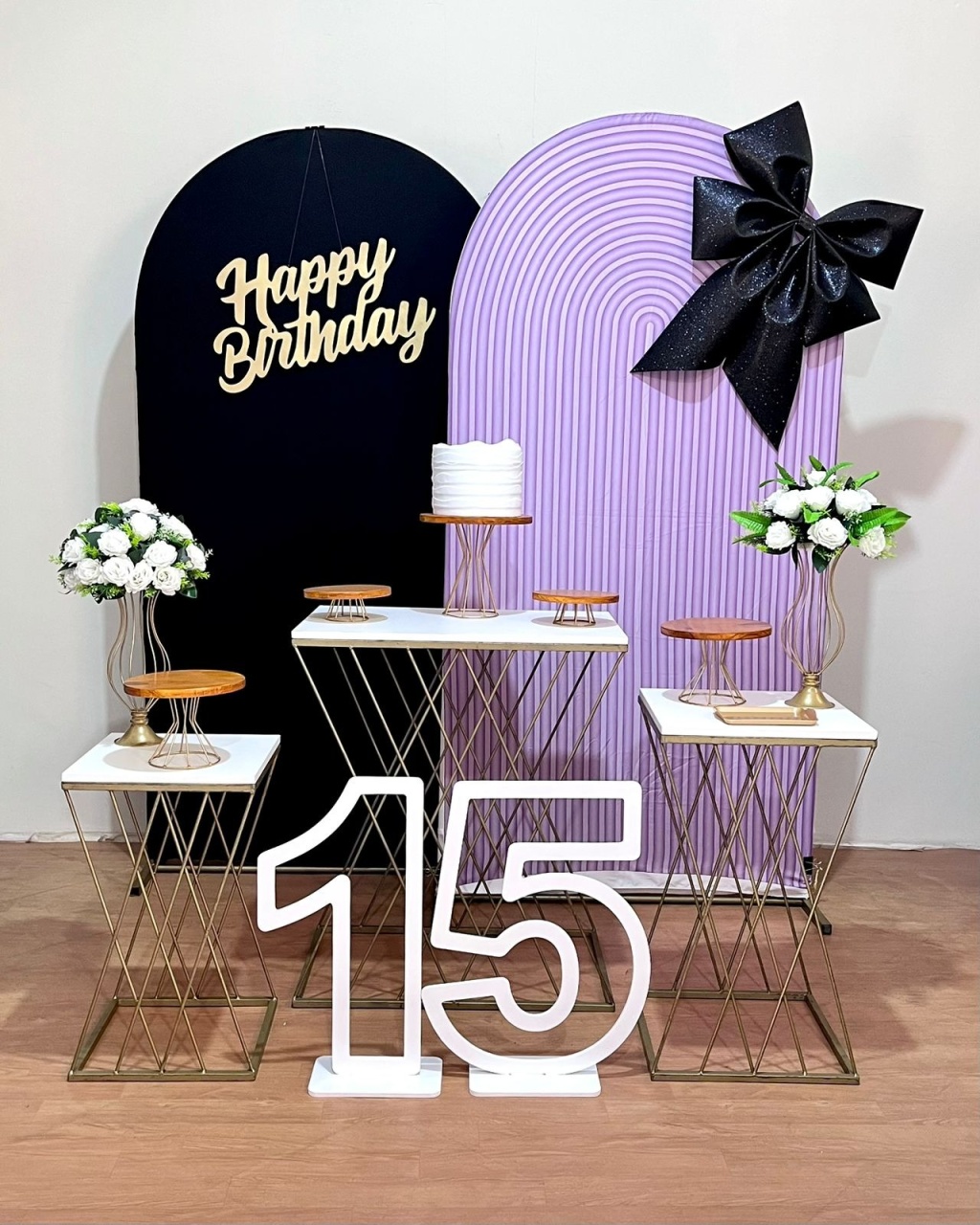 15 Anos Laço Lilas E Preto - Mesa Treliça - FestAí Pegue Monte