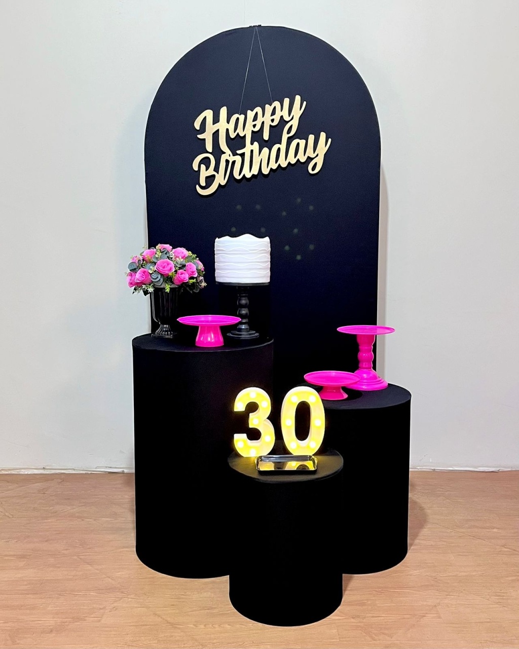 Kit Happy Bday - Preto E Peças Pink - FestAí Pegue Monte