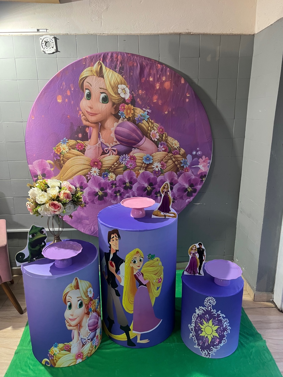 Rapunzel Kit Bronze - Tania Decorações 