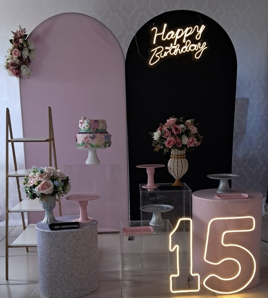 Kit 15 Anos Luxo - Cantinho Eliane Jaci