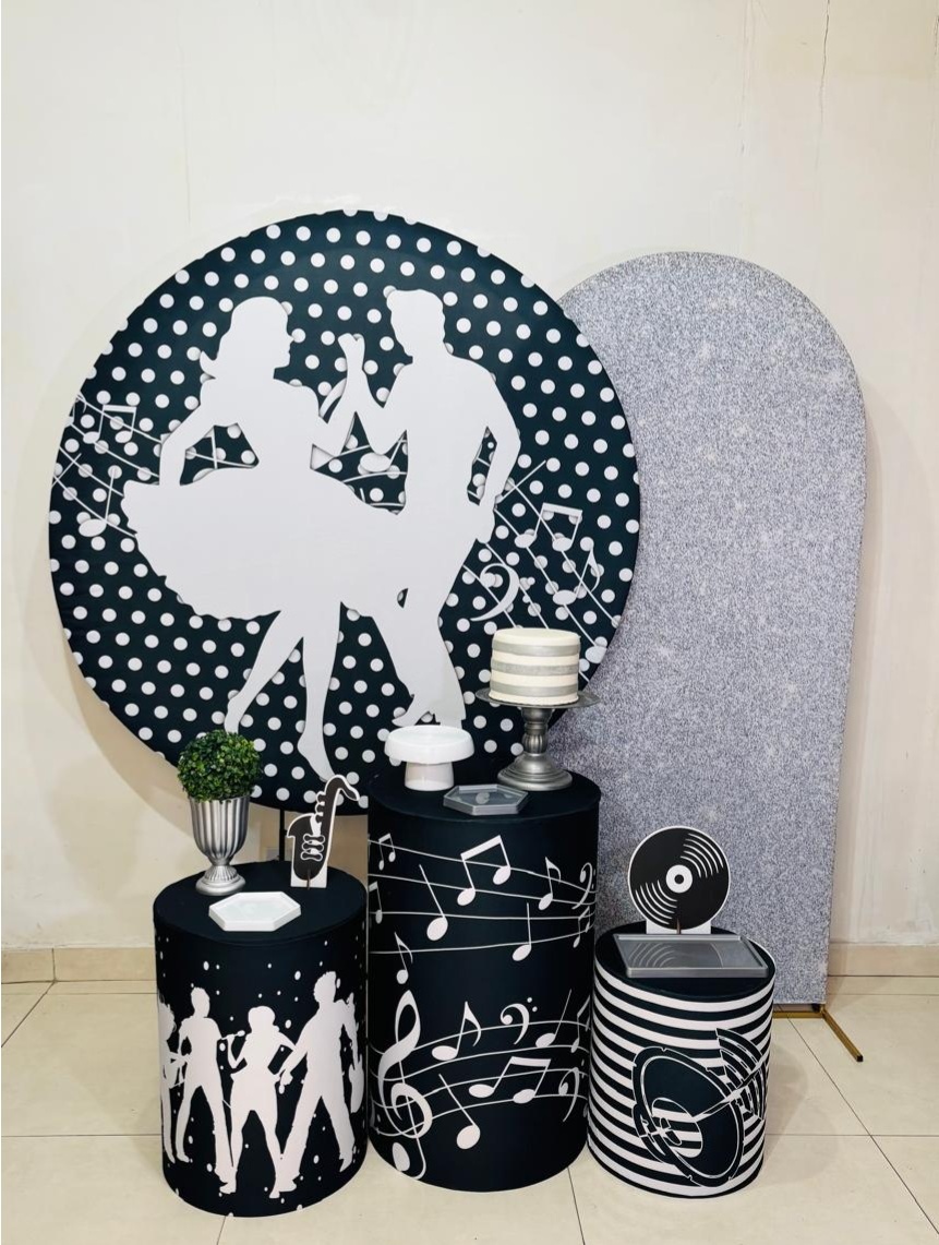 Anos 80 Preto E Branco (Composicao 26)(Homem/Masculino)(Feminino/Mulher) - cricrilocacoes