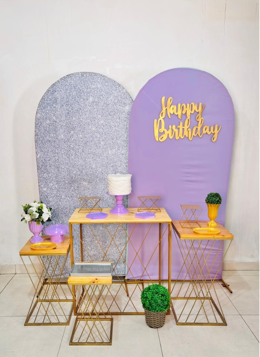 Lilas E Prata (Composicao 60)(Mulher/Feminino) - cricrilocacoes