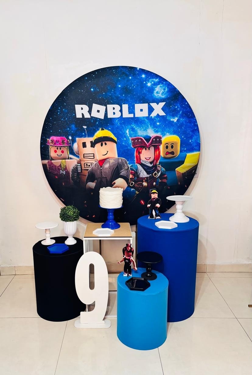 Roblox (Kit Comemore) - cricrilocacoes