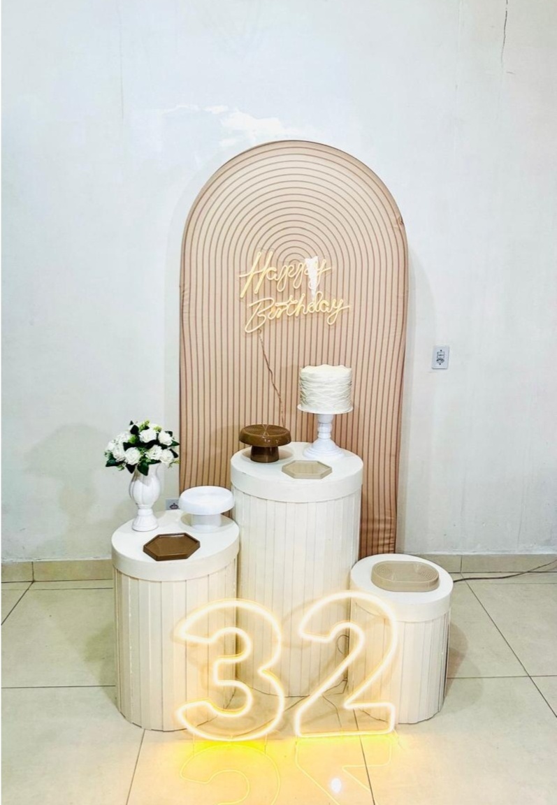 Bege/Marrom (Kit Celebre Plus)(Feminino/Mulher) (Masculino/Homem)(Ripado)(2)(Led) - cricrilocacoes