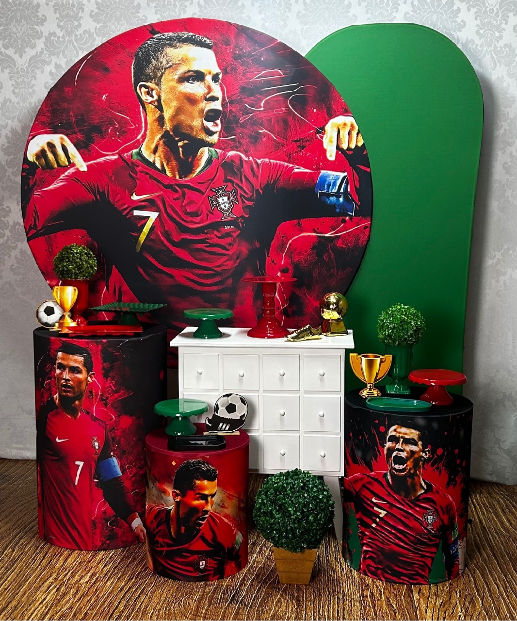 Kit Ouro Cristiano Ronaldo  - Élida Pegue e Monte 