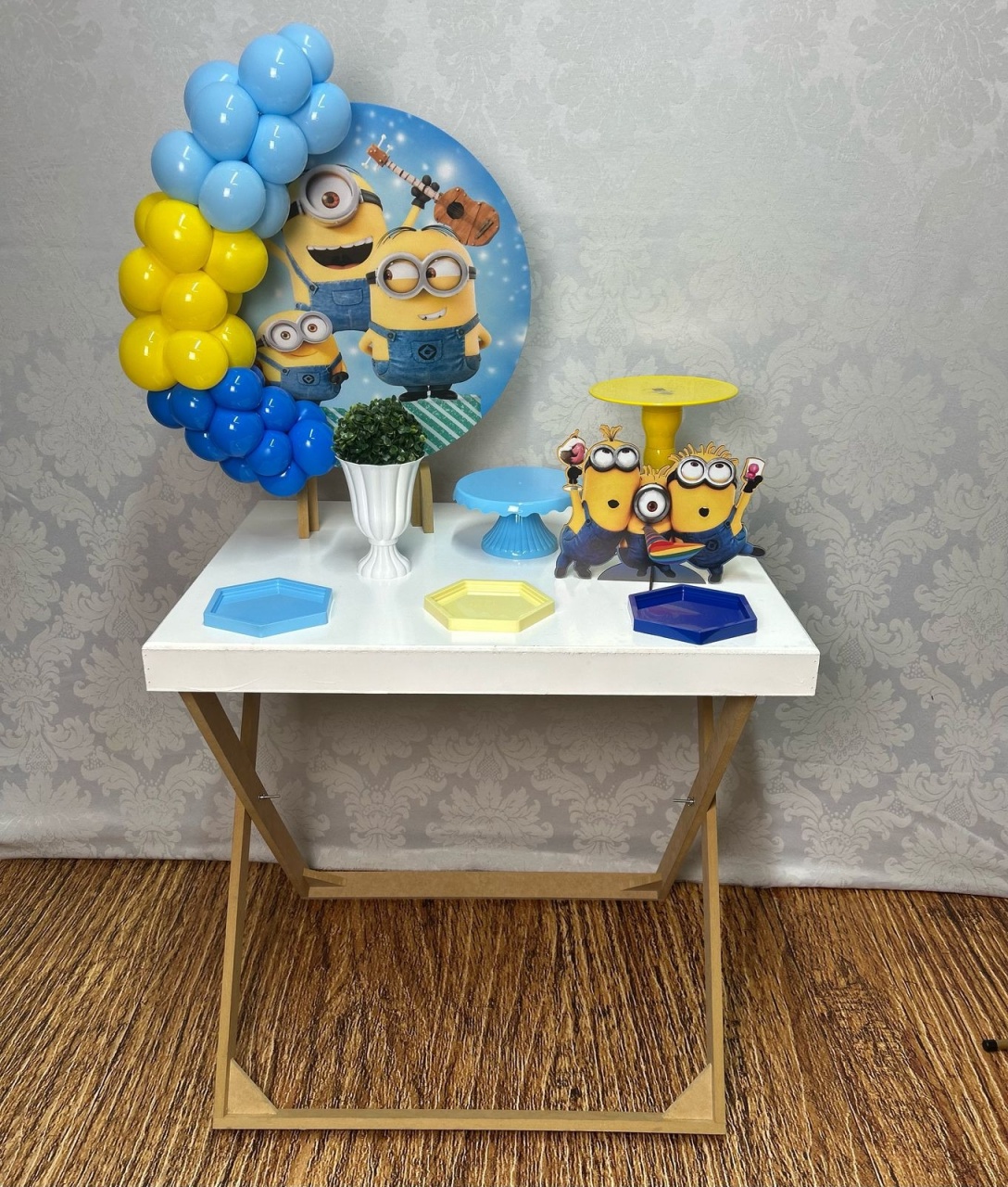 Mini Kit Minions - Élida Pegue e Monte 