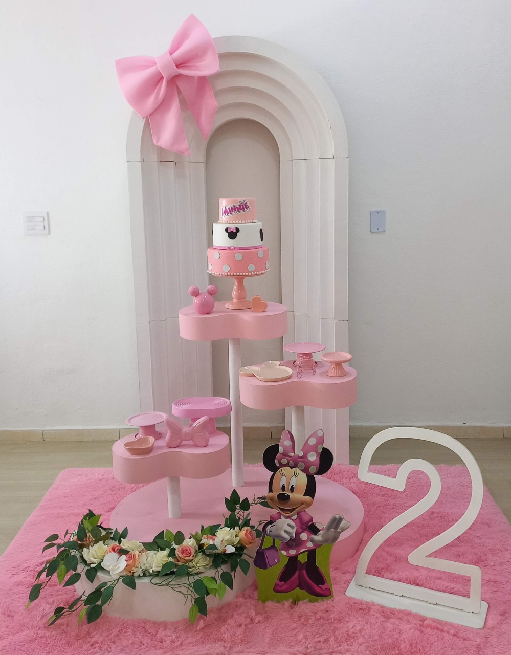 Romano Minnie Rosa Com Laco  - Decorar  Festas e Locacoes