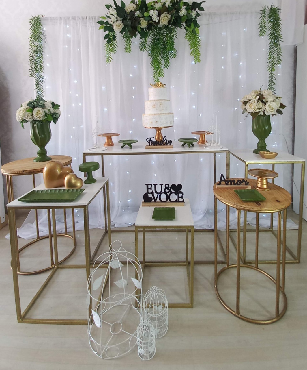 Verde Com Dourado Led  - Decorar  Festas e Locacoes