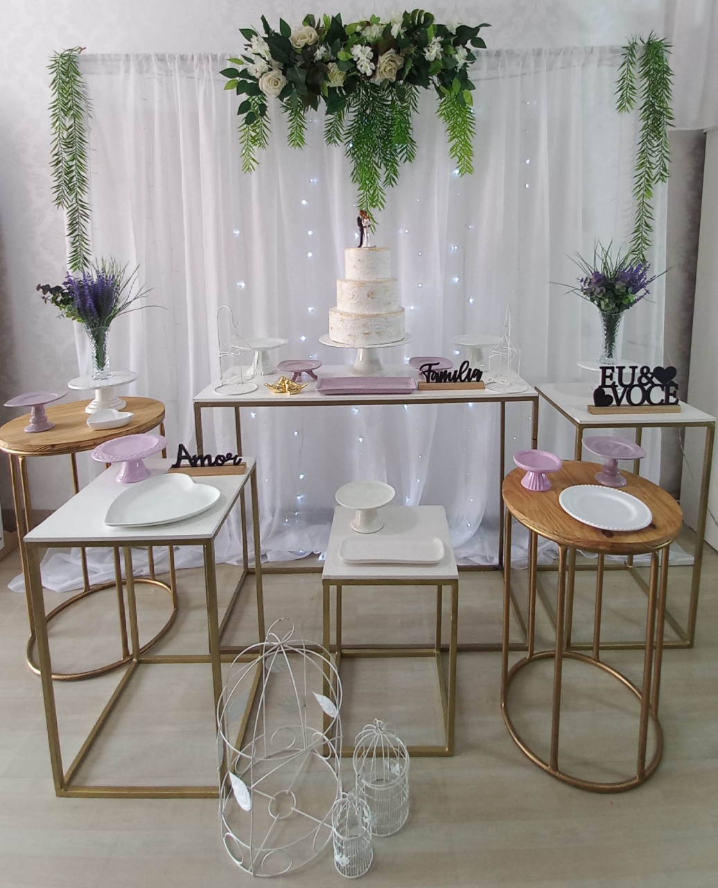 Branco Com Lilas Led - Decorar  Festas e Locacoes