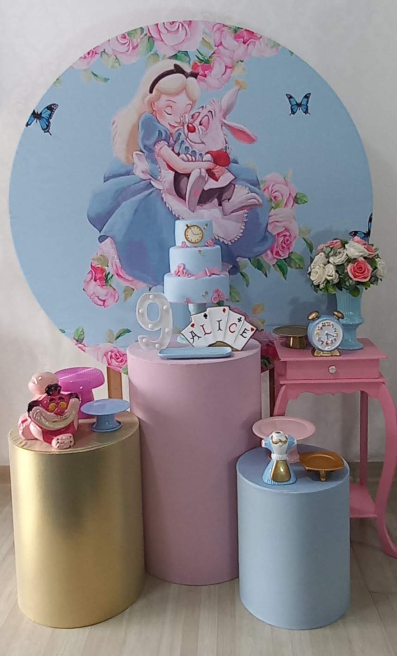 Alice No Pais da Maravilhas Carinho  - Decorar  Festas e Locacoes