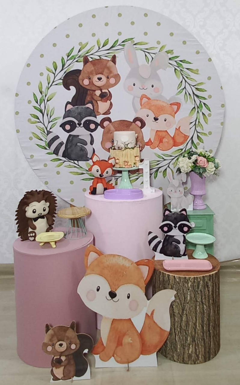 Bosque Encantado Carinho  - Decorar  Festas e Locacoes