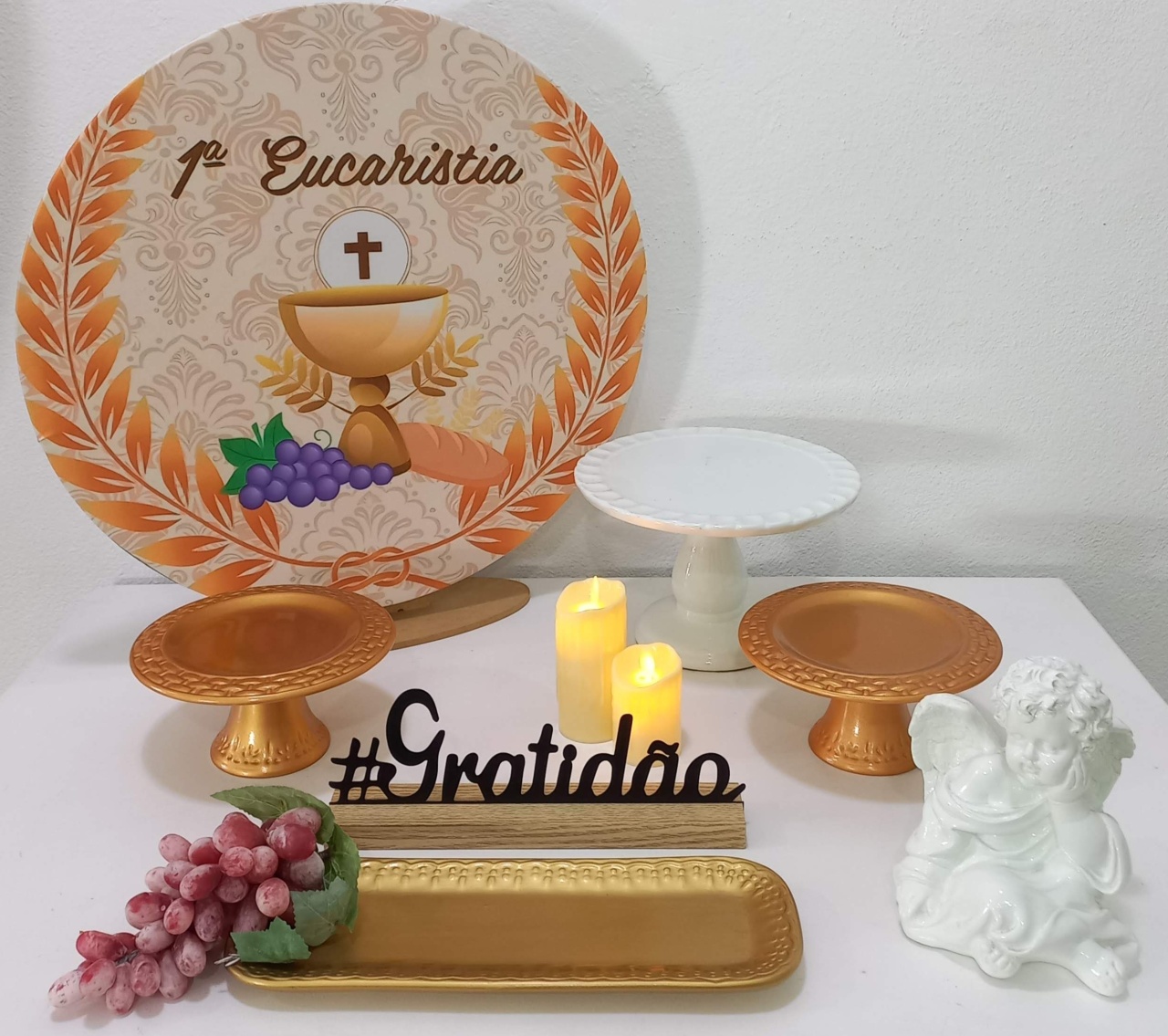 Mini Kit Eucaristia Dourado  - Decorar  Festas e Locacoes