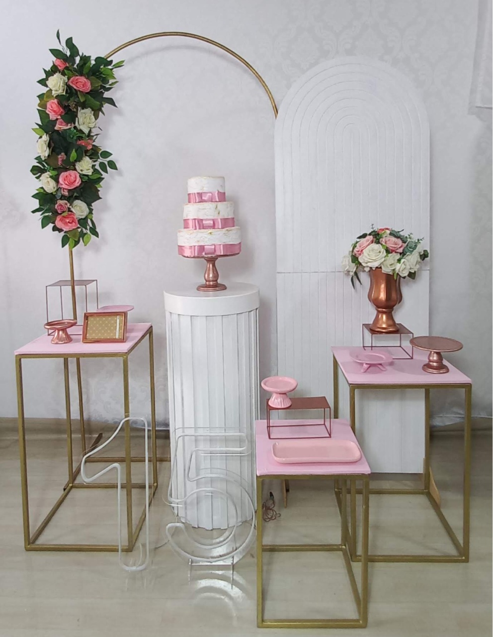 Floral Rosa Com Branco  - Decorar  Festas e Locacoes
