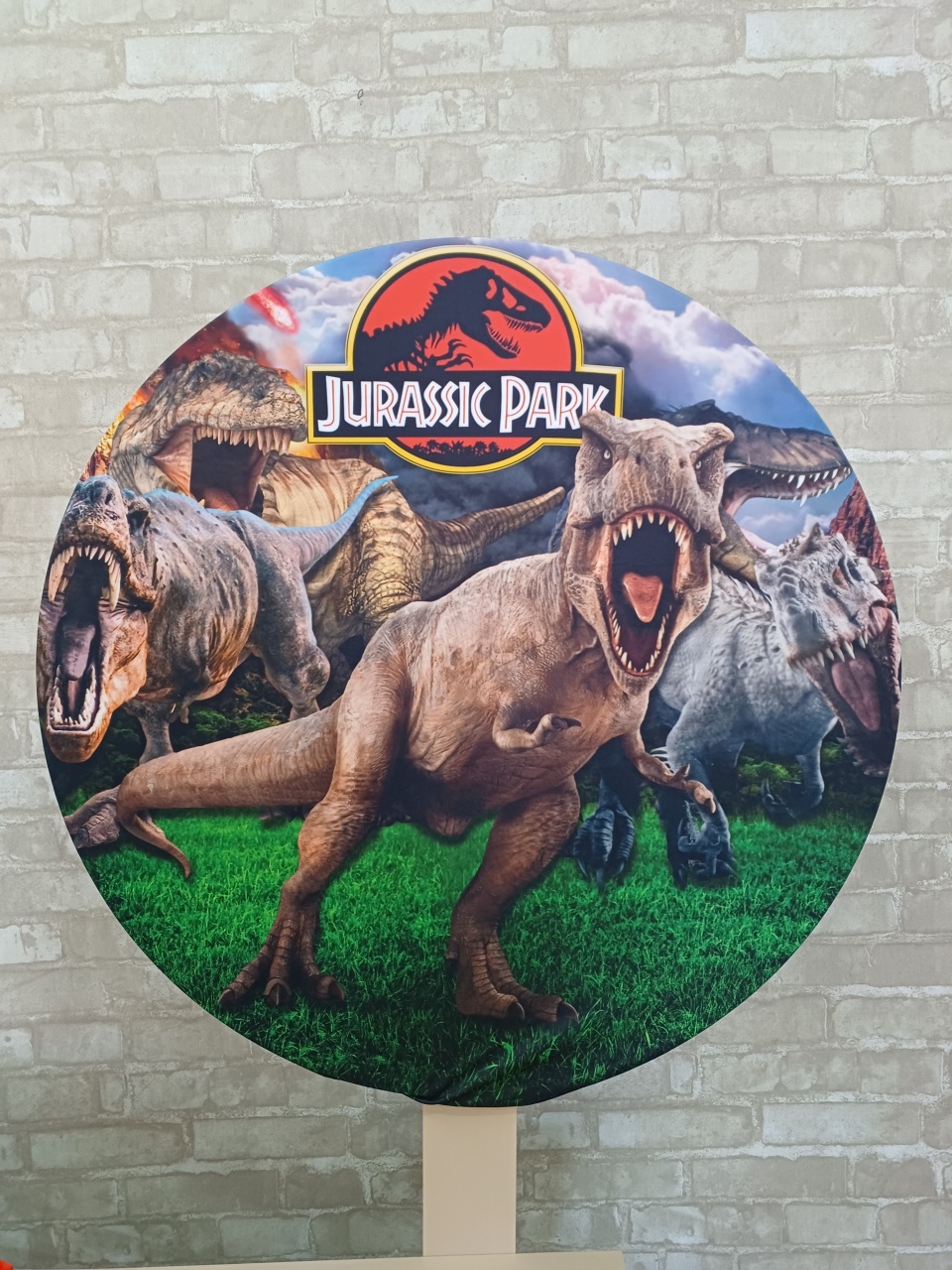Dinossauro (Kit Escolar) - maequerofestalocacoesbq