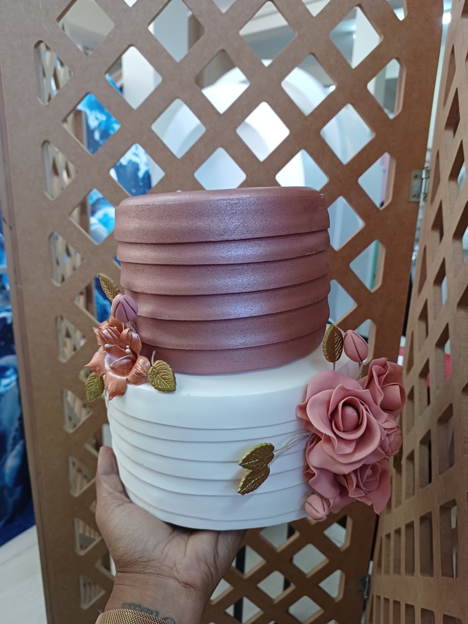 Rose  - maequerofestalocacoesbq