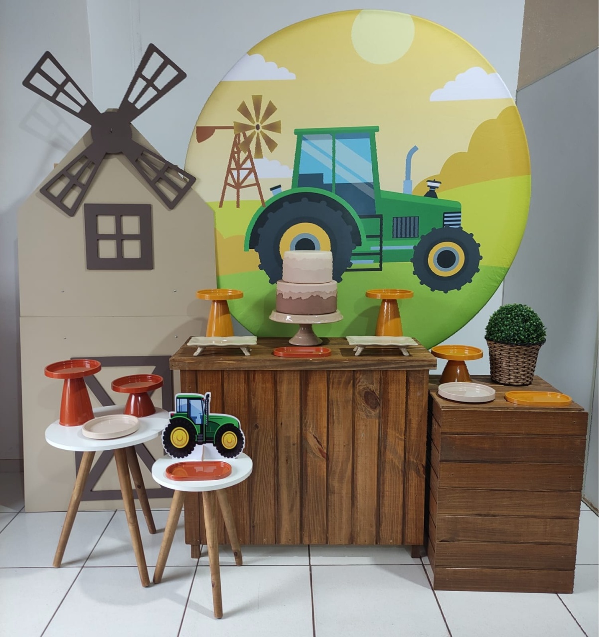 Kit Completo Trator  - Mimo e Arte Decor e Locações 