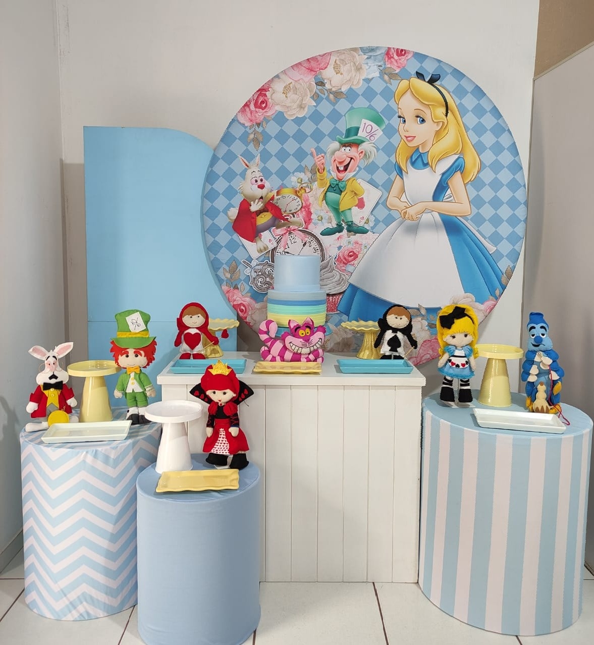 Kit Completo Alice  - Mimo e Arte Decor e Locações 