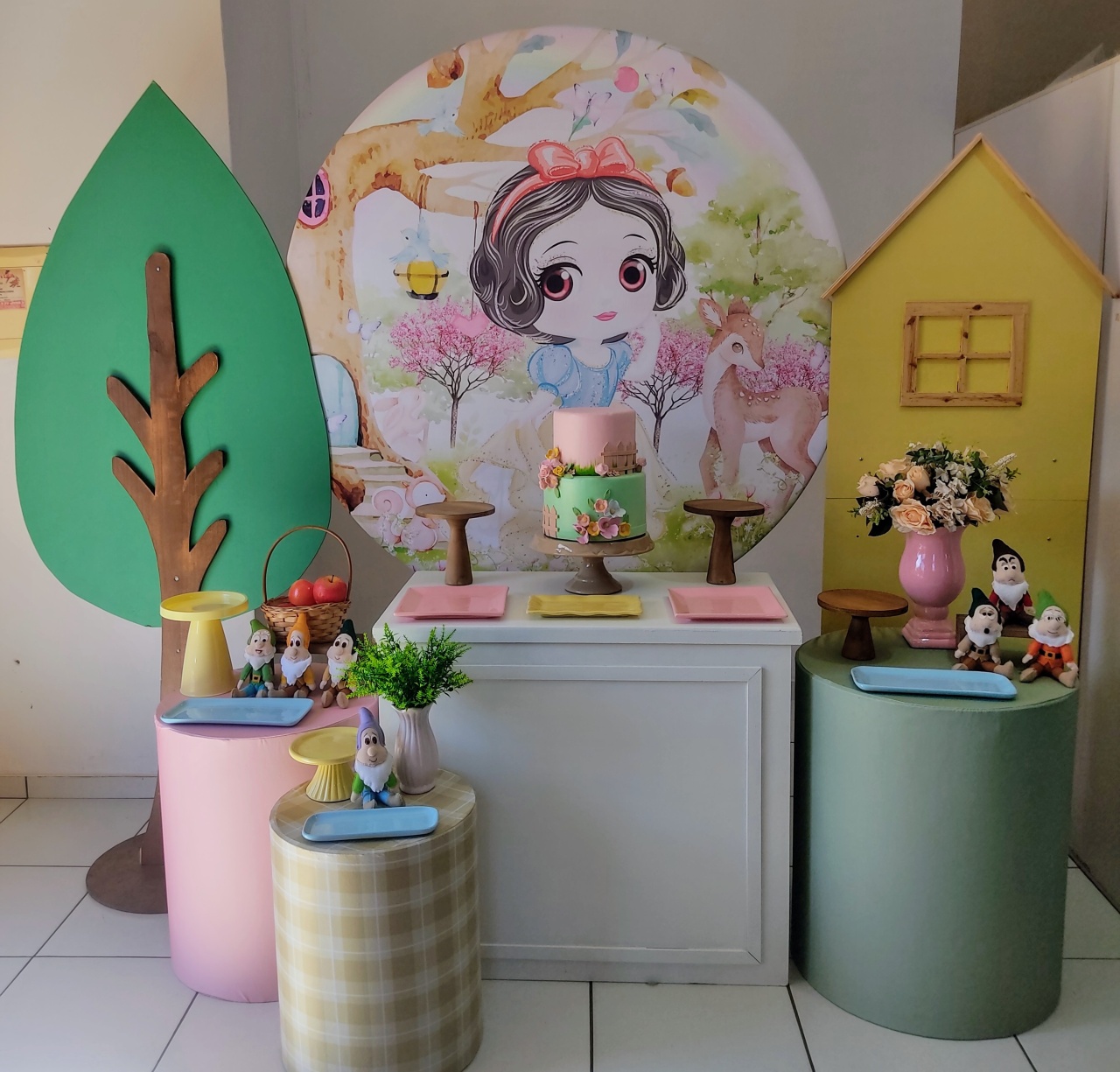 Kit Completo Branca de Neve Cut - Mimo e Arte Decor e Locações 