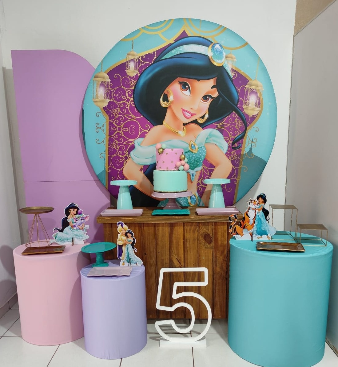 Kit Completo Jasmine+Número de Chão  - Mimo e Arte Decor e Locações 