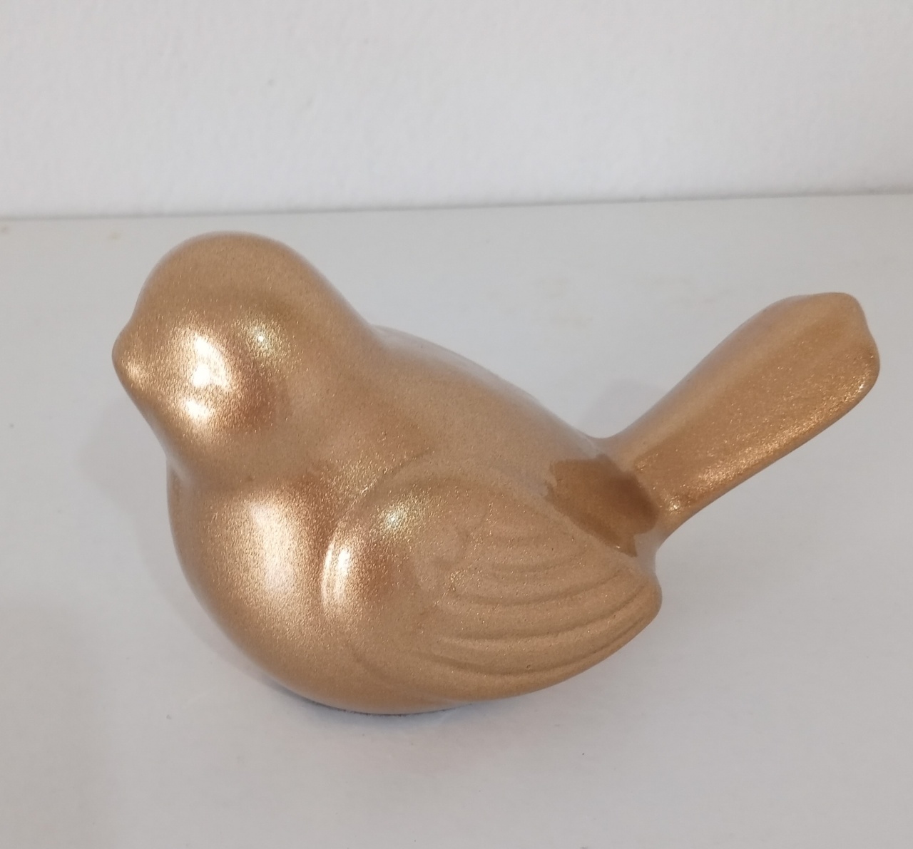 Pássaro Dourado de Louça P - Mimo e Arte Decor e Locações 