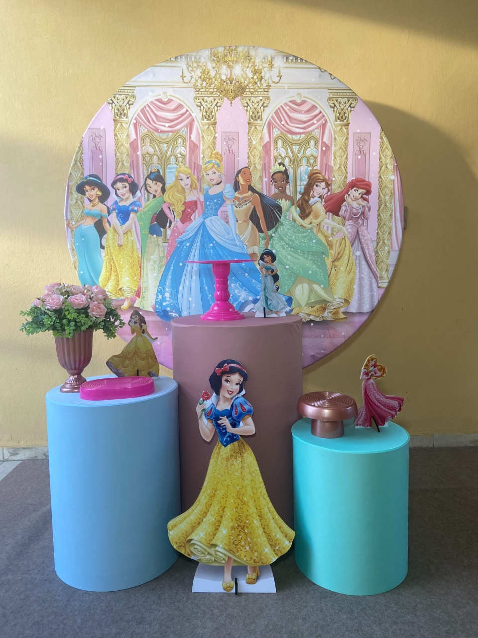 Kit Ouro - Princesas - CAMILA TONON LOCAÇÕES