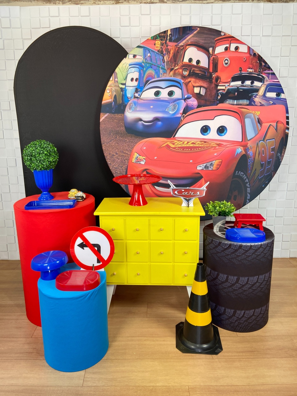 Kit Diamante - Carros Disney - CAMILA TONON LOCAÇÕES