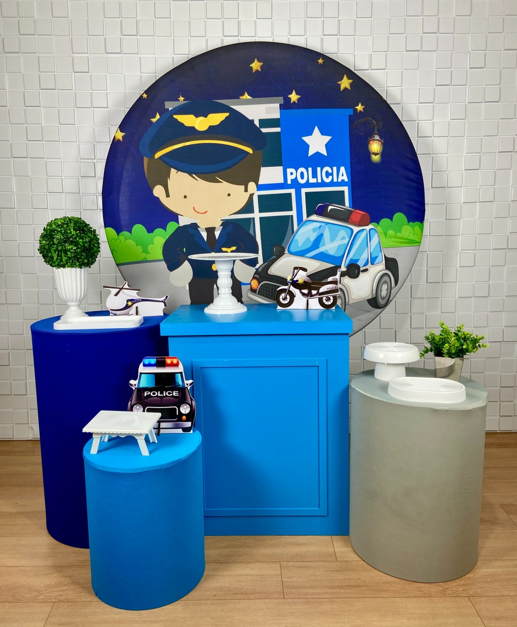 Kit Ouro - Polícia - CAMILA TONON LOCAÇÕES