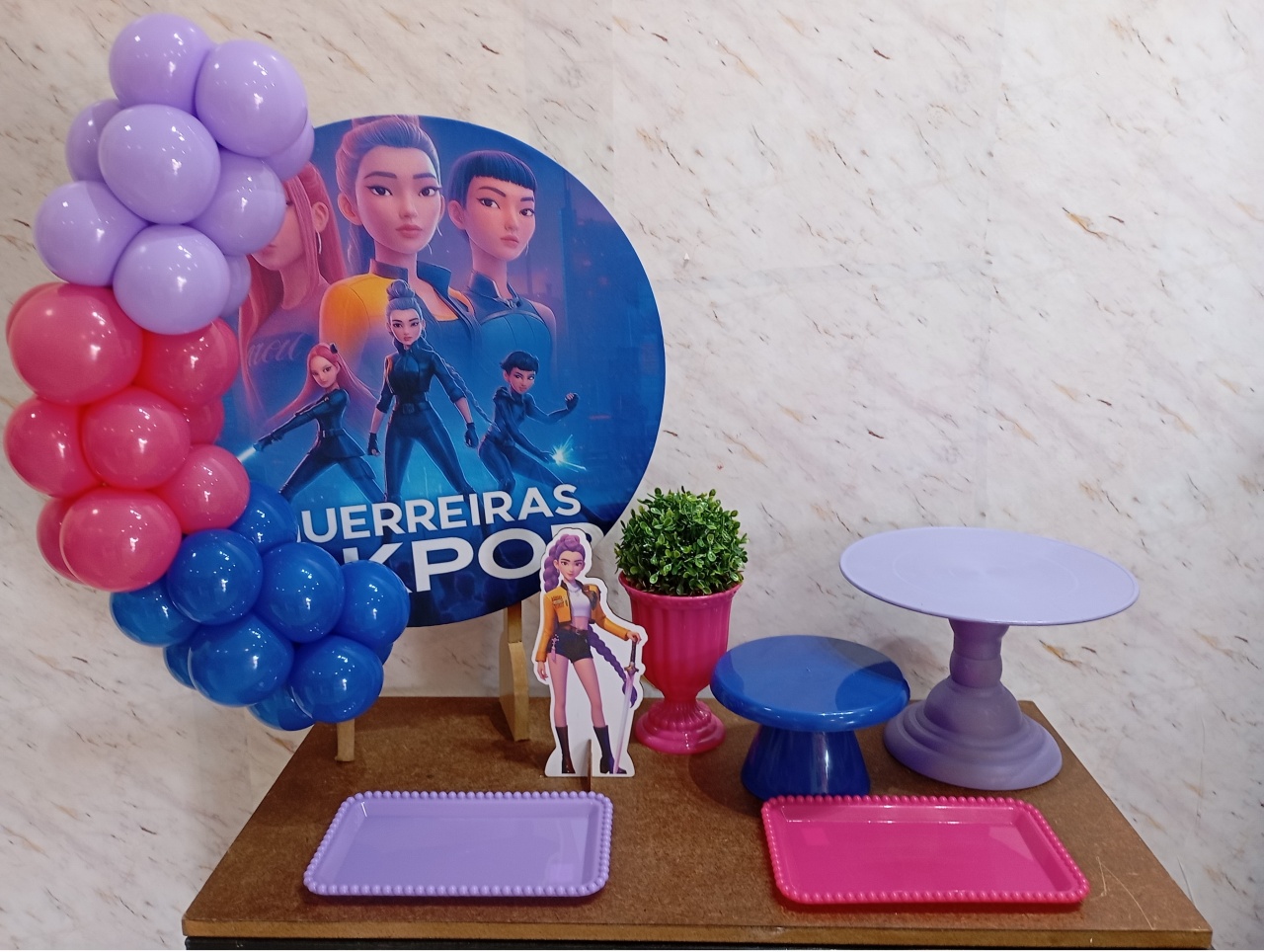 Mini Kit de Mesa Guerreiras Do K-Pop - Greicy Art´s Decor