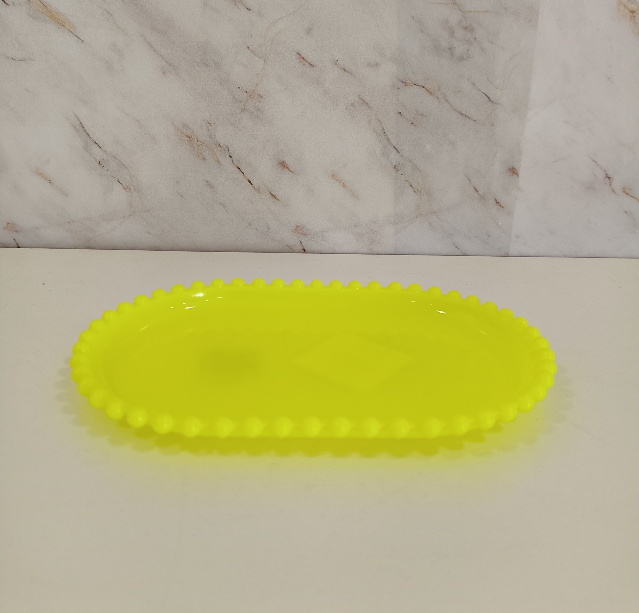 Bandeja Baixa Bolinha Oval Amarelo Neon - Greicy Art´s Decor