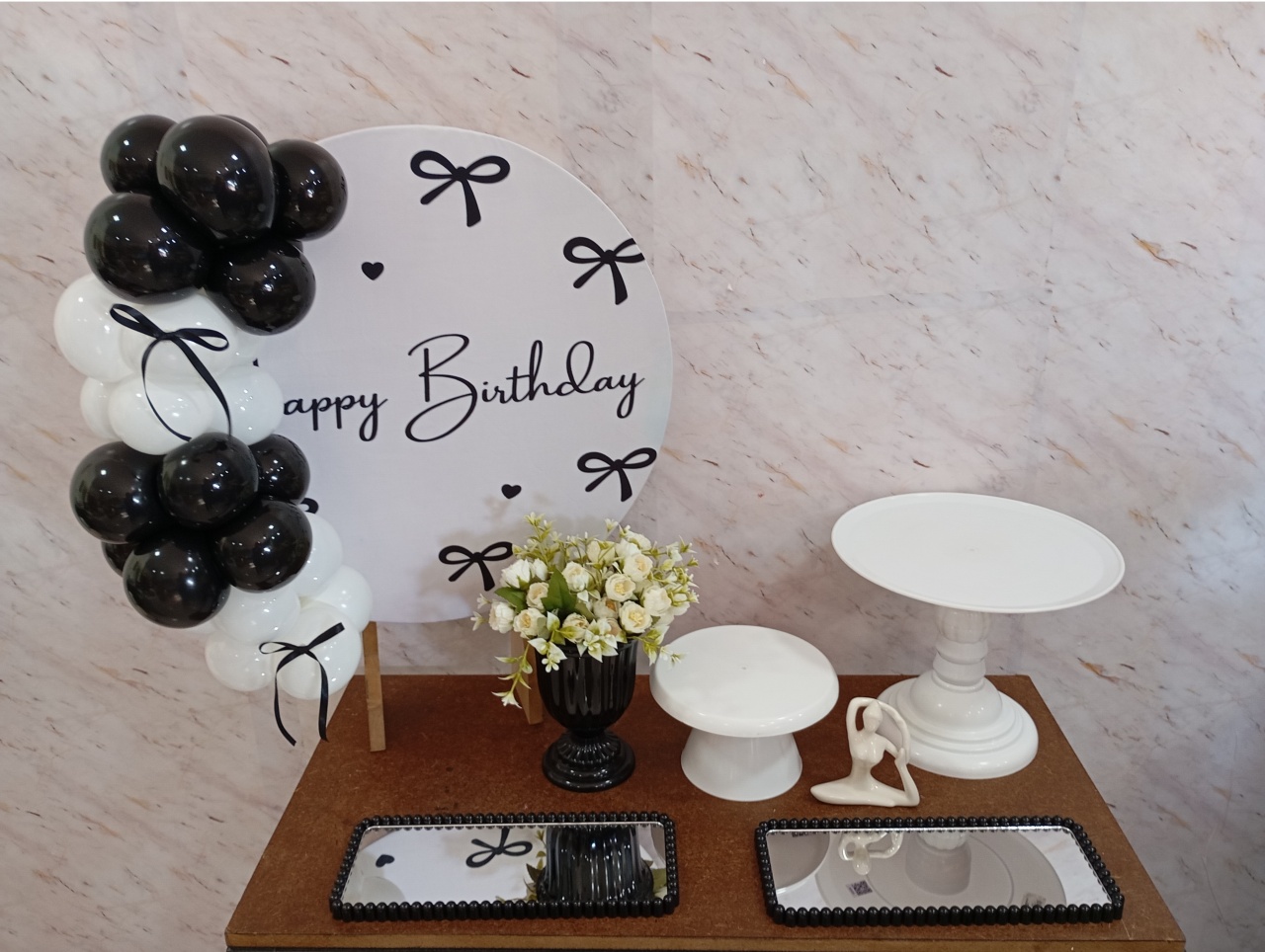 Mini Kit de Mesa Laços Pretos - Greicy Art´s Decor