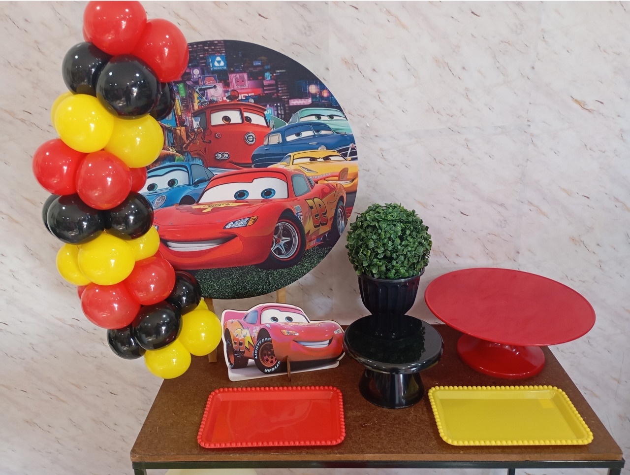 Mini Kit de Mesa Relâmpago Mcqueen - Greicy Art´s Decor