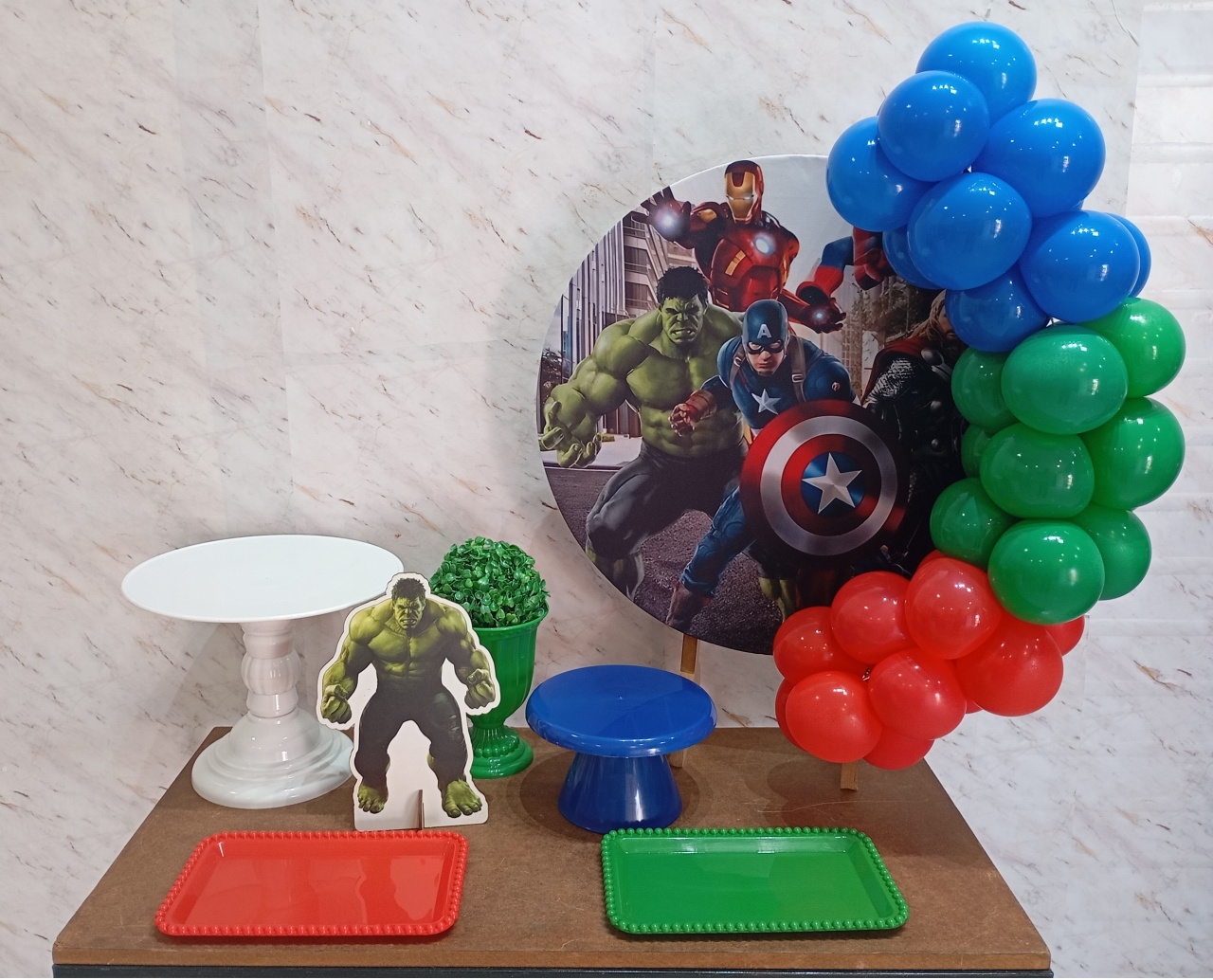 Mini Kit de Mesa Vingadores - Greicy Art´s Decor
