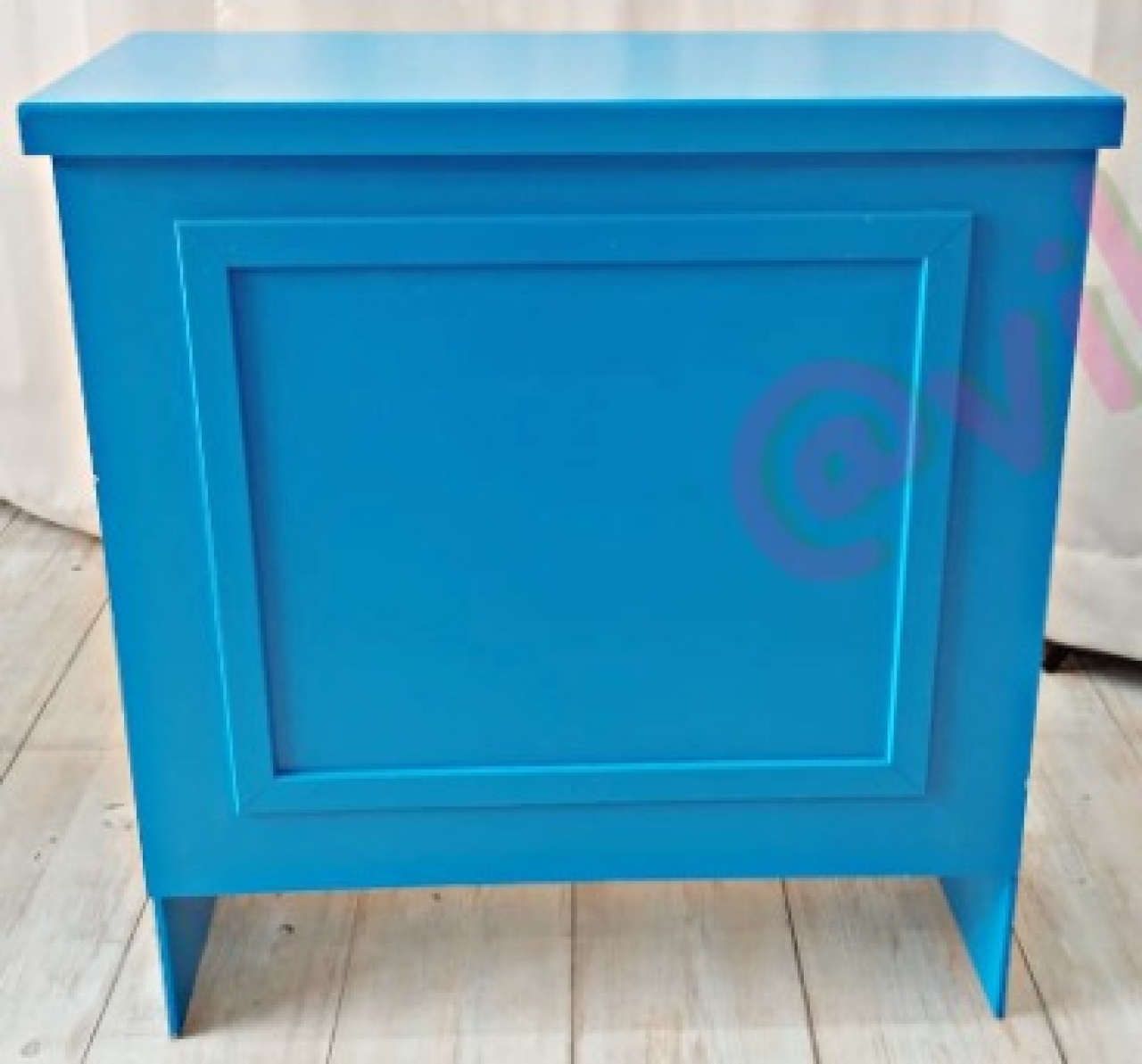 Cômoda Boiserie Azul  - Vilegria Festas