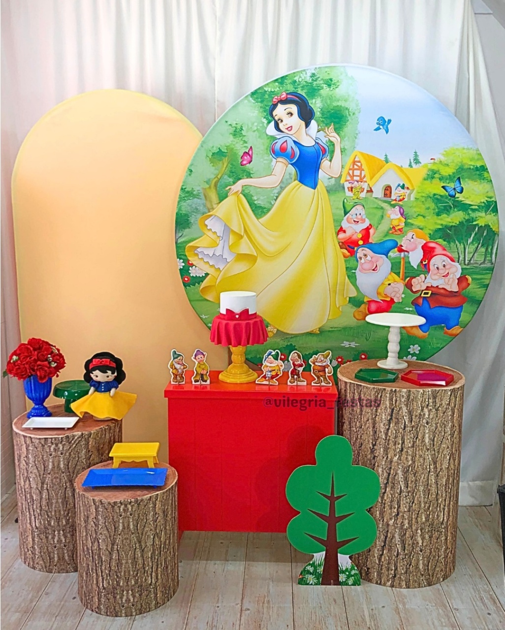 Kit Universo Branca de Neve 2 - Vilegria Festas