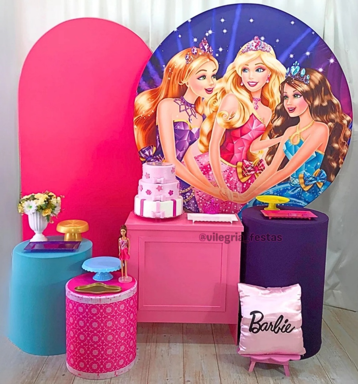 Kit Universo 3 Barbie - Vilegria Festas
