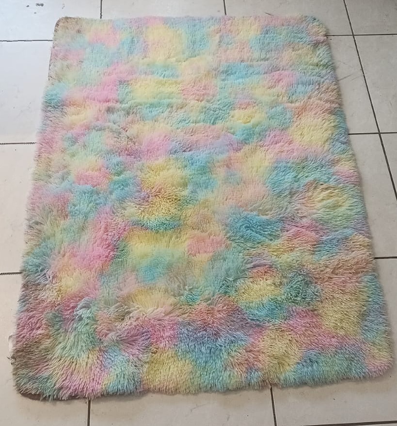 Tapete Felpudo Tie Dye P - Vilegria Festas