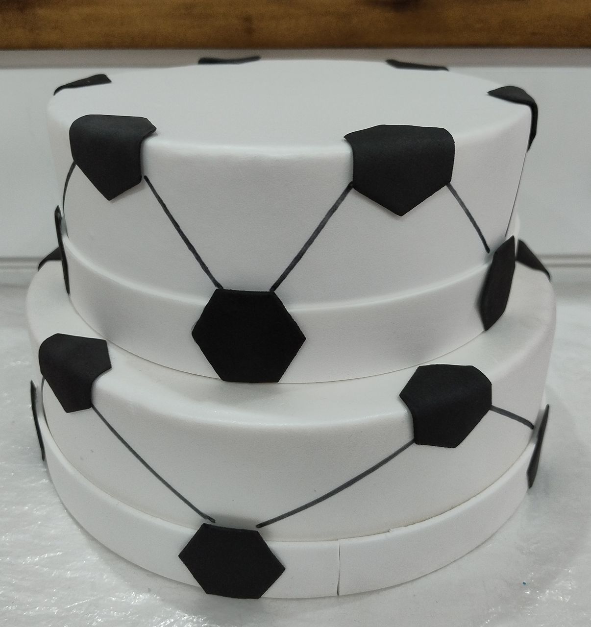 Bolo Fake 2And Bola Futebol  - Vilegria Festas