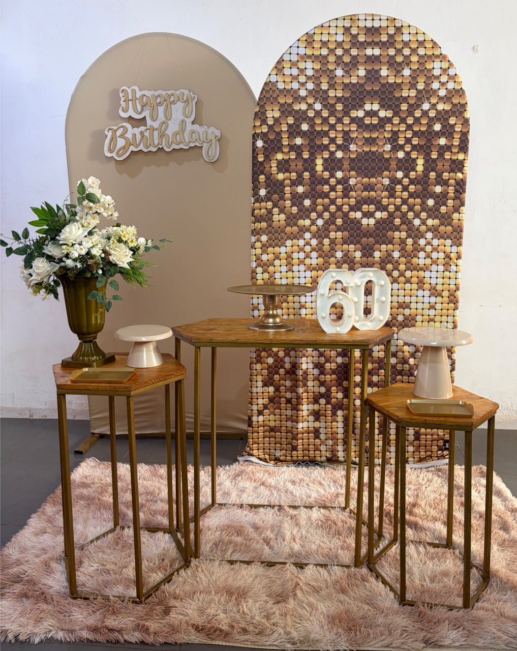 Kit Celebrar Berge Com Dourado - DIVINA BELLAS FESTAS PEGUE E MONTE