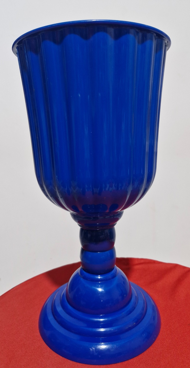 Vaso Azul Grande - DIVINA BELLAS FESTAS PEGUE E MONTE