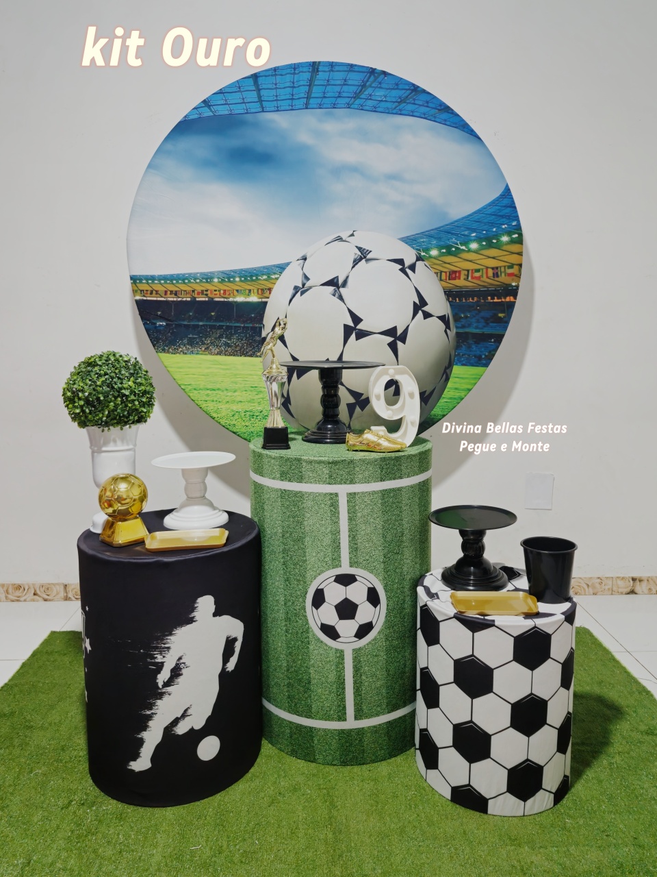 Kit Futebol Bola No Estádio Ouro - DIVINA BELLAS FESTAS PEGUE E MONTE