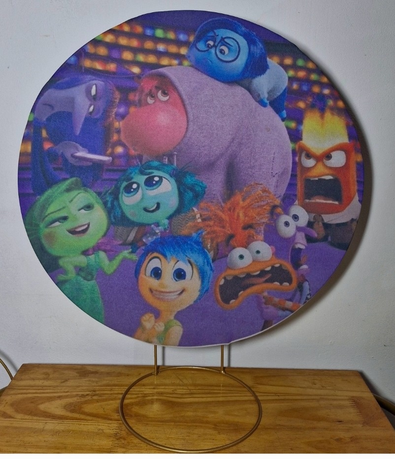 Mini Capa Painel Divertidamente 50Cm  - DIVINA BELLAS FESTAS PEGUE E MONTE