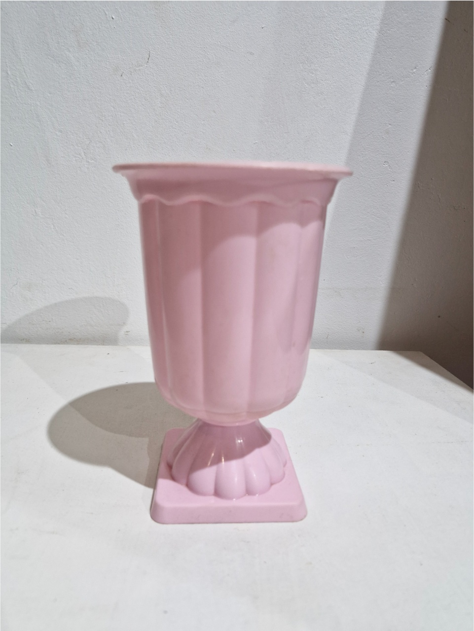 Vaso Rosa Claro Pequeno Romano - DIVINA BELLAS FESTAS PEGUE E MONTE