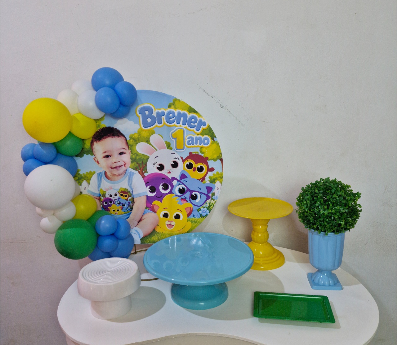 Mini Kit Personalizado Papelaria 50X50Cm - DIVINA BELLAS FESTAS PEGUE E MONTE