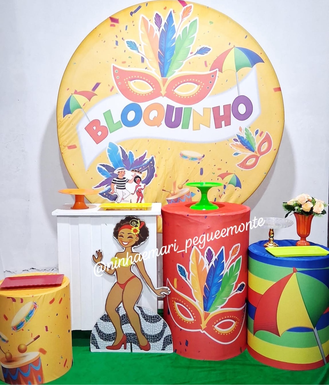 Kit Ouro Carnaval Bloquinho  - N&M-pegue e monte