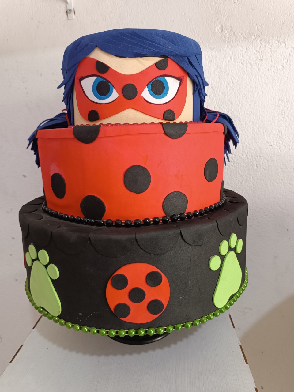 Bolofake Ladybug  - N&M-pegue e monte