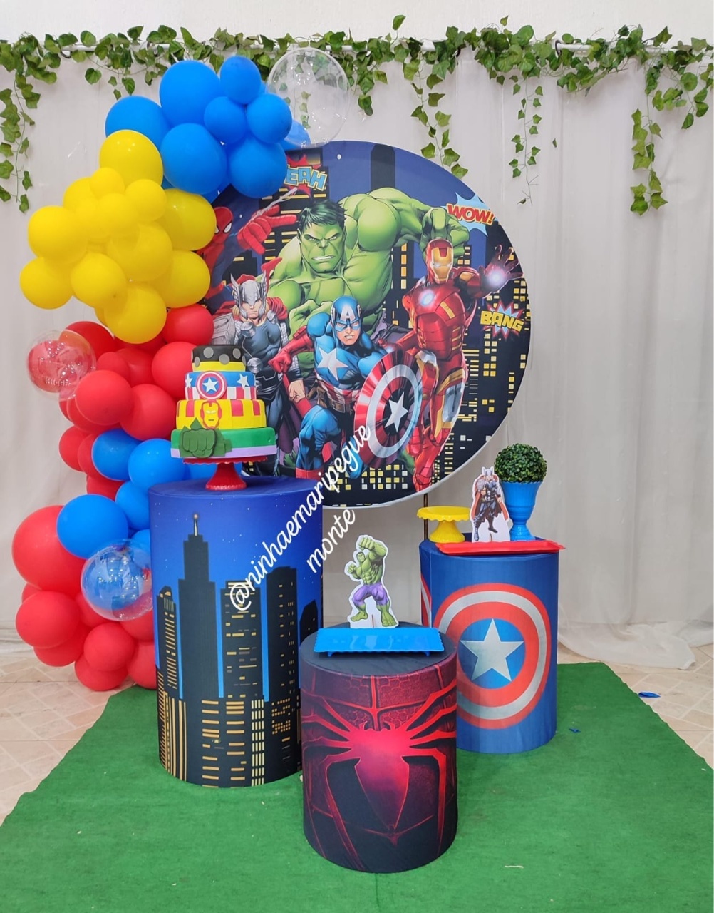 Kit Prata Vingadores  - N&M-pegue e monte