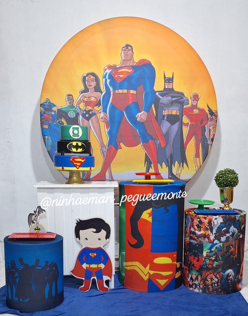 Kit Ouro Liga da Justiça  - N&M-pegue e monte