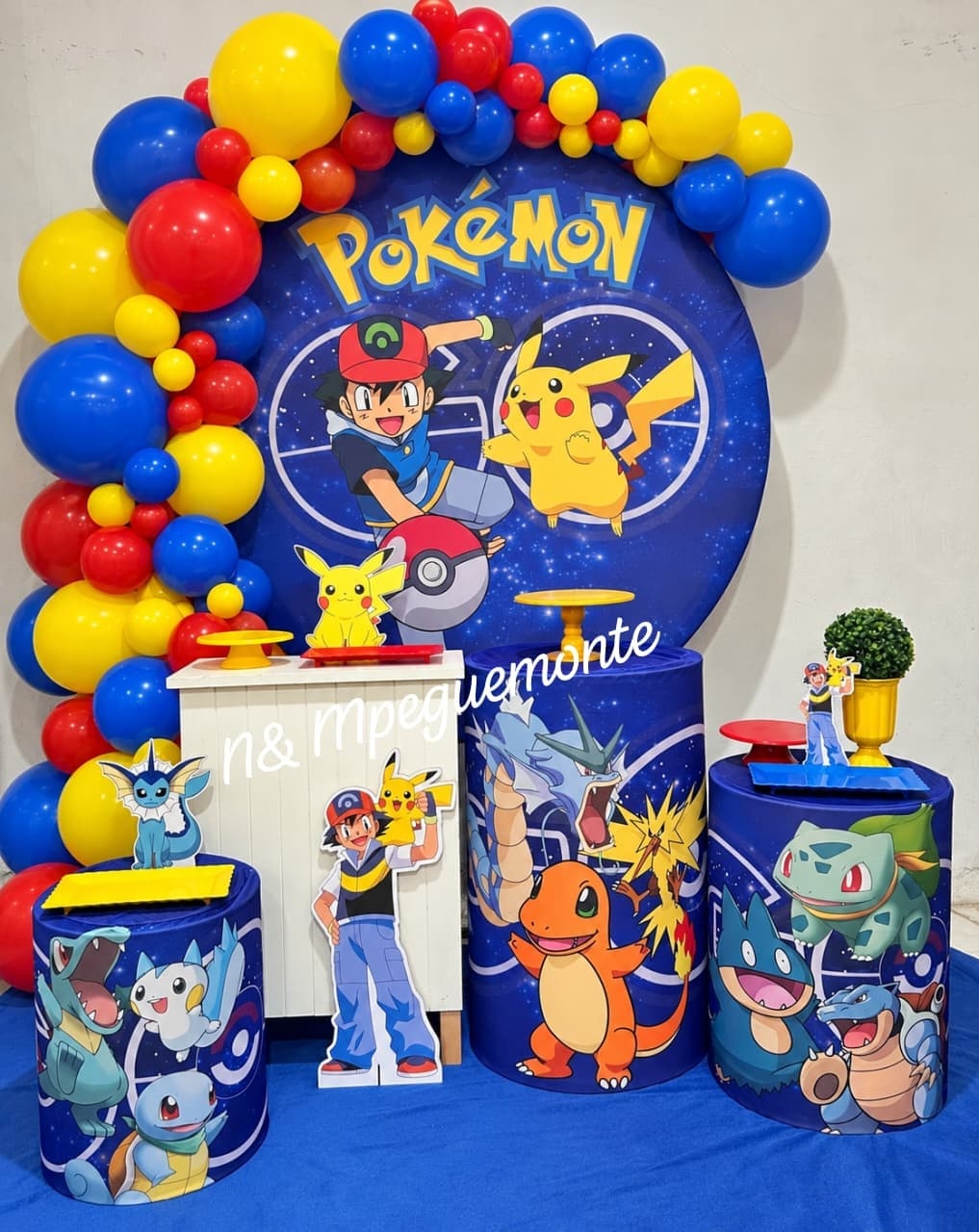 Decoração Ouro Pokémon 2 - N&M-pegue e monte