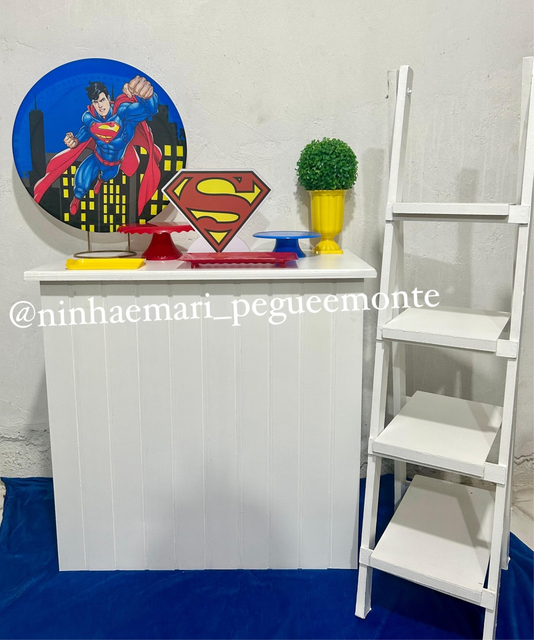 Kit Mesa Acessórios Superman - N&M-pegue e monte