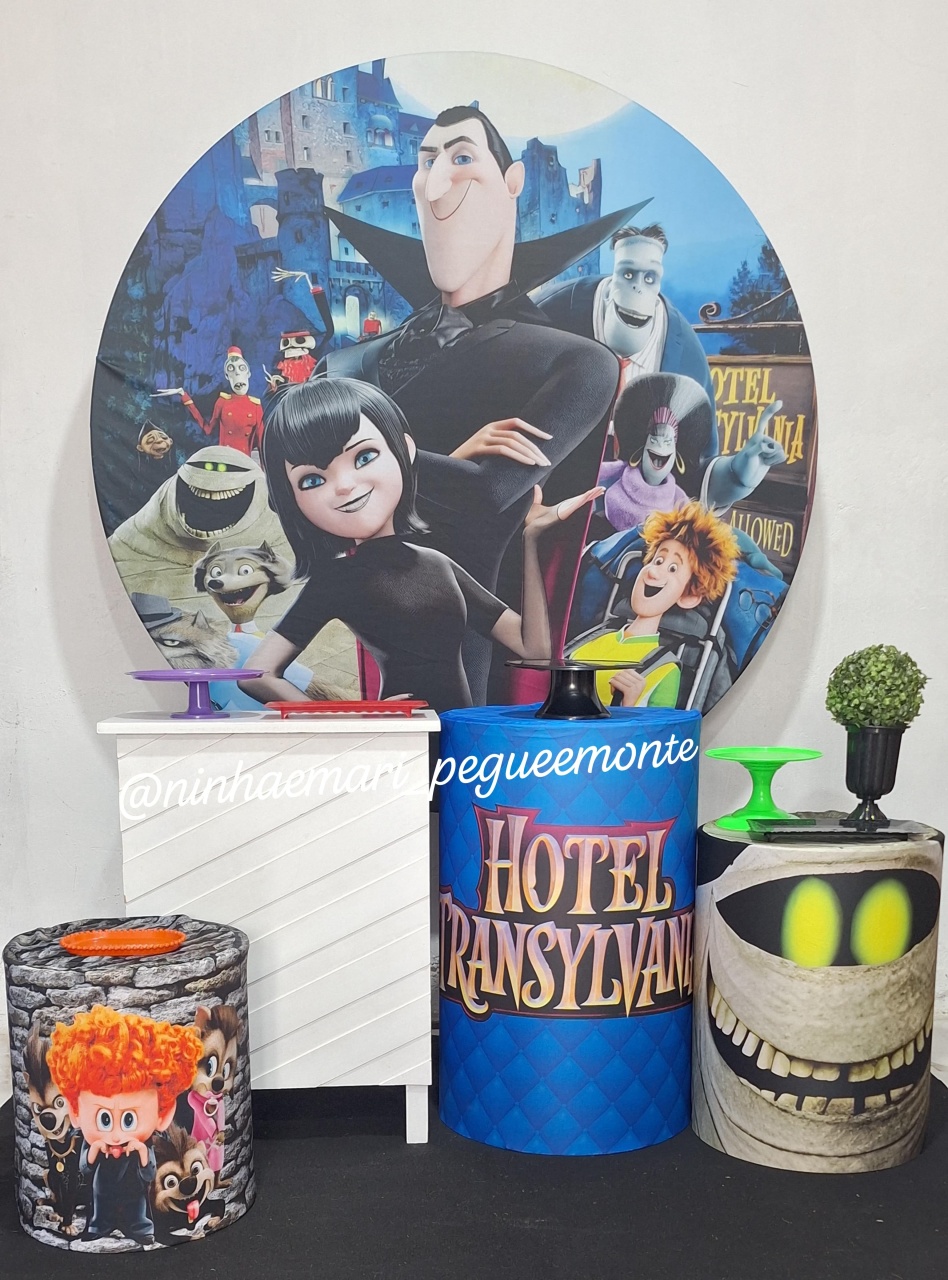 Kit Ouro Hotel Transilvânia  - N&M-pegue e monte